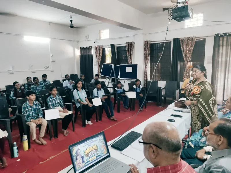 पीएम श्री महारानी लक्ष्मीबाई कन्या उच्चतर माध्यमिक विद्यालय में जिला स्तरीय मोगली महोत्सव प्रतियोगिता का…