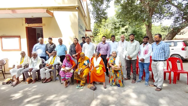 सरकार लगातार विकास कार्य तेजी से आगे बढ़ा रही है - सांसद श्रीमती संध्या राय